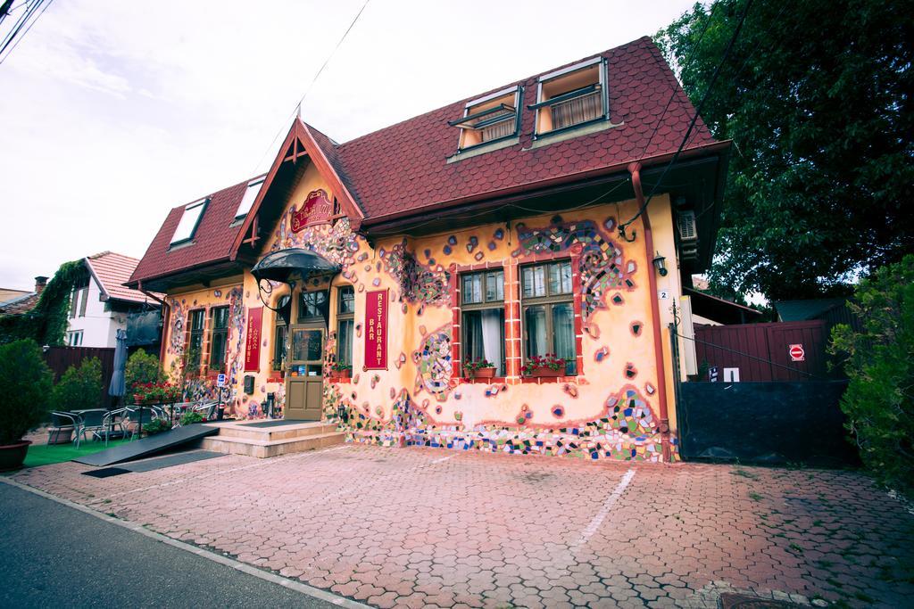 Deja Vu Guesthouse Cluj-Napoca Exterior foto