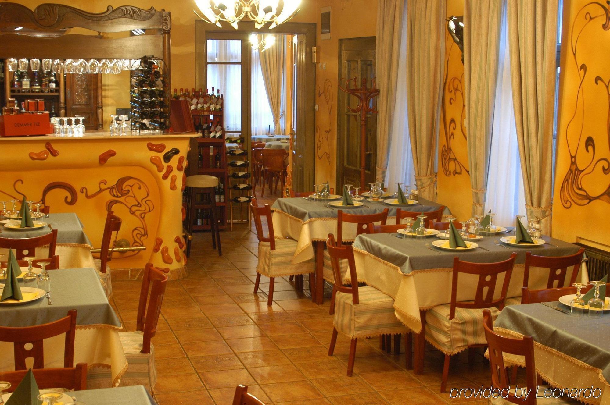 Deja Vu Guesthouse Cluj-Napoca Restaurant foto